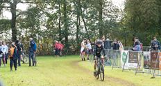 130 renners aan de start op cyclocrossen Eversel