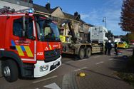 Fietser sterft onder vrachtwagen in de Brugstraat