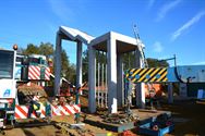 Voetgangersbrug aan Beringerheide is geplaatst