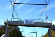 Voetgangersbrug aan Beringerheide is geplaatst