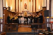 Genieten van een muzikale namiddag in Viversel