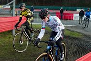 Jonge renners en profs verkennen BK-parcours