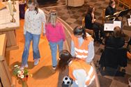 Kruiswegmeditatie in kerk van Zolder