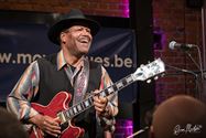 Saron Crenshaw: koning van de gitaarsolo's