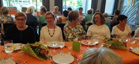 Femma Eversel hield een lentefeest
