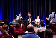 Jonge en ervaren muzikanten sluiten jazzseizoen af