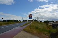 700 boetes voor vrachtwagens op brug Westlaan
