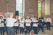 Volle kerk voor priesterjubileum pastoor Guido