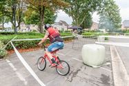 Fietsers zorgen voor spektakelstuk in Eversel