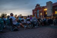 Een zomers avondje lachen op het Marktplein