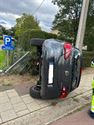 Auto belandt op zijn flank na crash in Sluisbamd