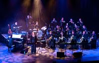 Symbiose tussen groot orkest en subtiele stem