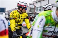 Del Grosso klopt van Aert op de meet