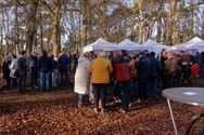 Veel deelnemers aan Winterborrelwandeling