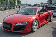 Massa volk voor auto's, show en DDT op Race Wars