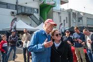 Massa volk voor auto's, show en DDT op Race Wars