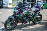 Massa volk voor auto's, show en DDT op Race Wars