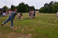 Sfeer boven competitie op Kubb-tornooi van Raak