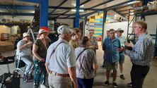 Samana bezocht blauwbessenbedrijf in Oudsbergen
