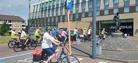 Enkele tientallen deelnemers aan Zomerfietstocht