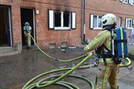 Felle brand maakt huis onbewoonbaar Onder De Poort