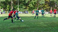 Geblesseerde speler domper op voetbalontmoeting