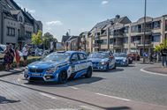 Massa volk voor parade van 24 Uren van Zolder