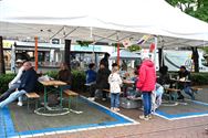 En toch bleef de sfeer erin op Kleurrijk Plein